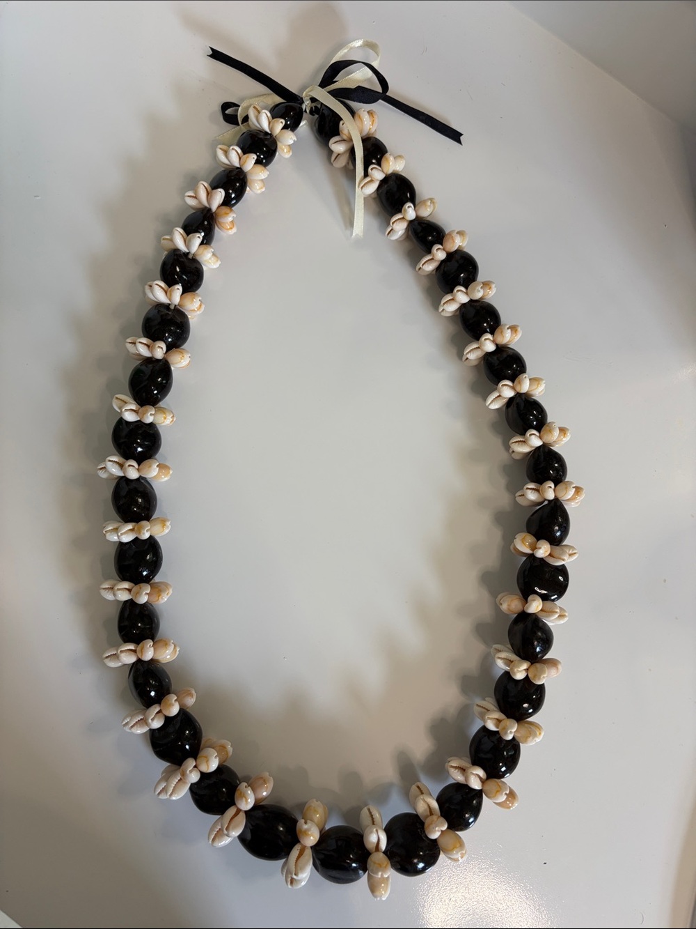Cowrie Shell Handmade Black and White Lei Necklace